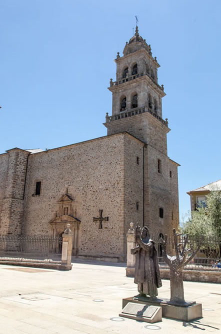 Basílica de la Virgen de la Encina en Ponferrada