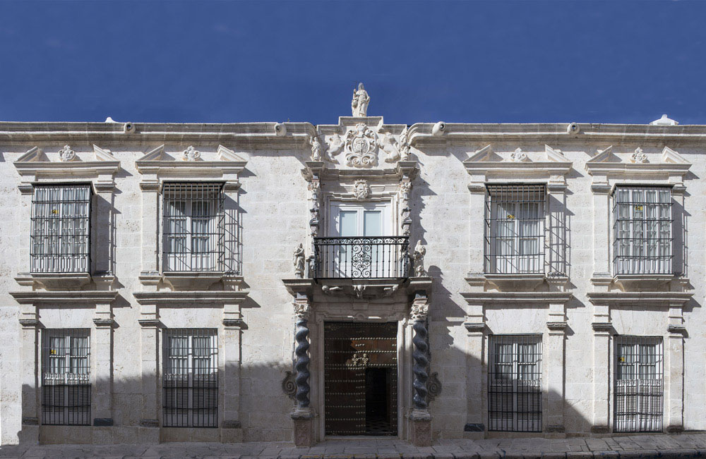 Palacio tardobarroco construido en 1756.