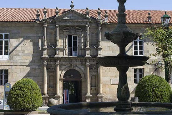Colegio levantado en el siglo XVII.