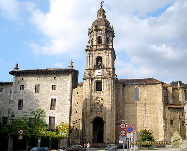 Iglesia de San Pedro Apóstol en Abínzano, Navarra