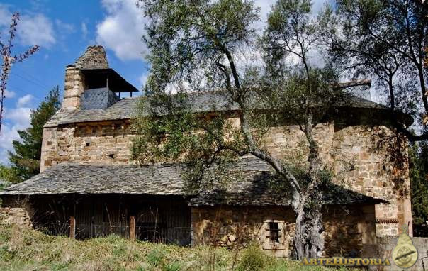 Iglesia de Santa María de Vizbayo en Otero de Ponferrada, León