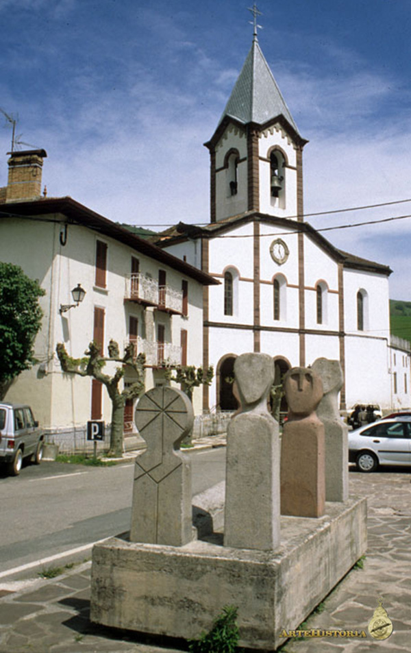 Iglesia de Santiago en Valcarlos, Navarra