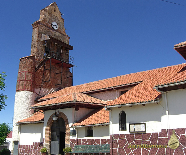 Iglesia de Santiago en Villadangos del Páramo, León