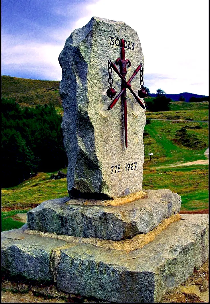 Monumento a Roldán en Ibañeta, Navarra