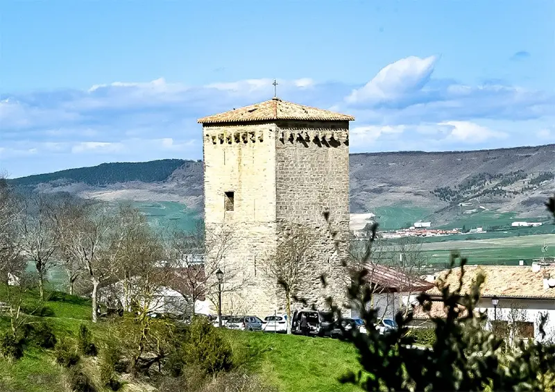 Torre en Yárnoz, Navarra